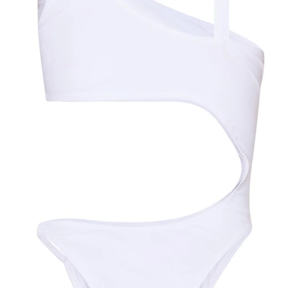 PrettyLittleThing White Asymmetrical Cut-Out One-Piece Swimsuit - Picture 4 of 5